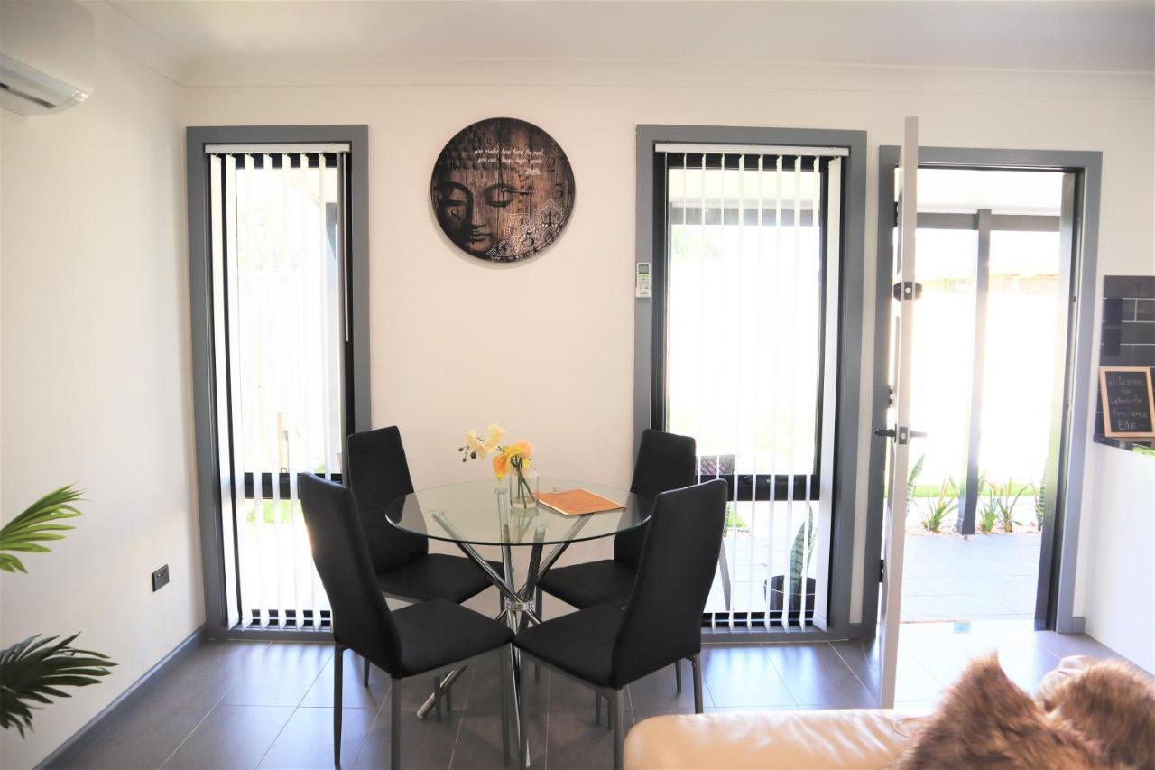 Lakeside Residence Raymond Terrace Exterior photo